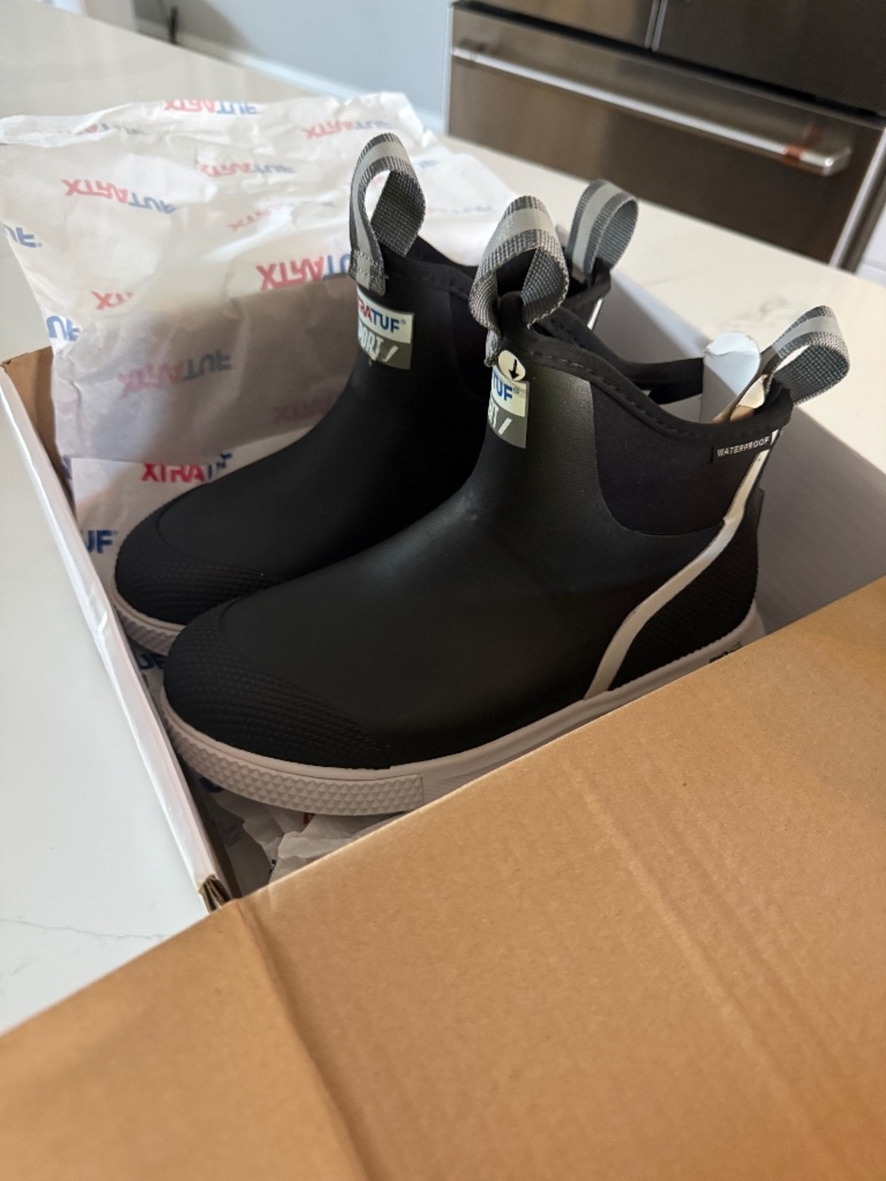 Xtratuf boots- 4.5 youth/6w/37 eu